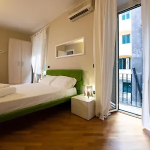  Apartamento Magenta Collection Crociferi 3 Italia